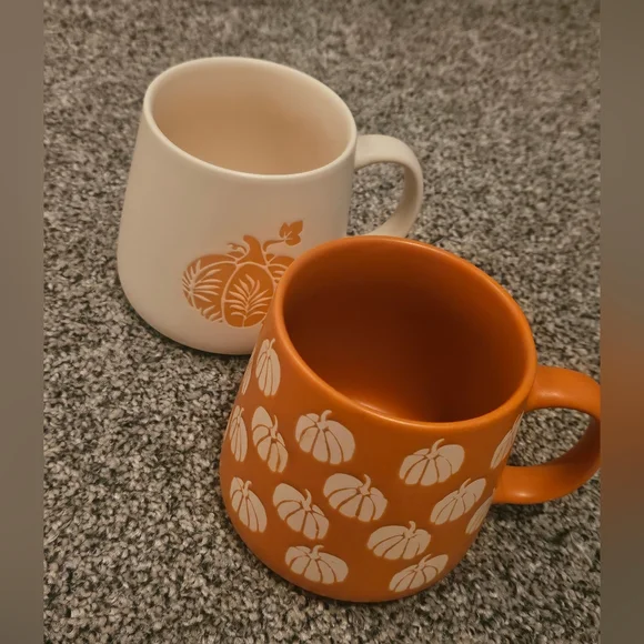Pumpkin Themed Ceramic Mug Set Orange and Cream - Picture 3 of 3